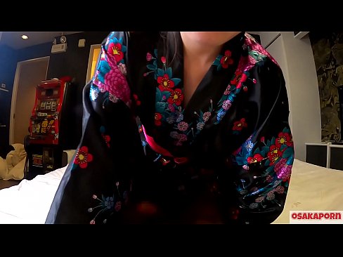❤️ Juna cosplay-knabino amas sekson ĝis orgasmo kun ŝprucaĵo en ĉevalistino kaj mamado. Azia knabino kun harplena kuketo kaj belaj cicoj en tradicia japana kostumo en amatora video montranta masturbadon kun fikaj ludiloj. Sakura 3 OSAKAPORN. ❤ Porno fb ĉe ni ﹏