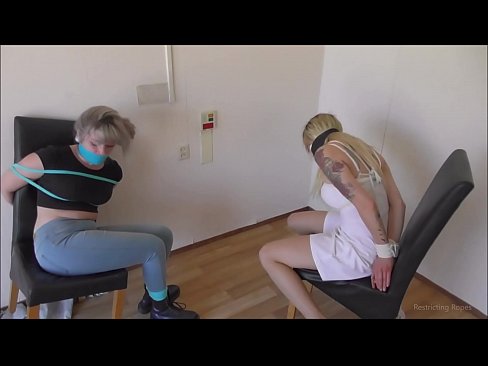 ❤️ Toksomaniulo / ligita kaj buŝoŝtopita / junulino en mizero ❤ Porno fb ĉe ni ﹏